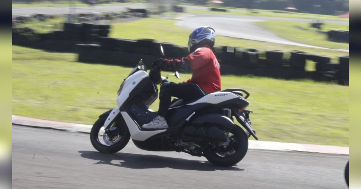 Menguji Fitur Y-Shift pada NMAX Turbo di Sirkuit Kecil, Akselerasi Spontan