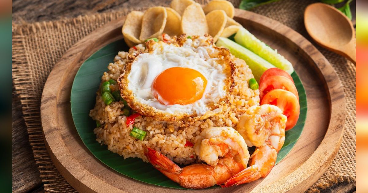 7 Tips Agar Nasi Goreng Tidak Keras dan Bumbunya Meresap