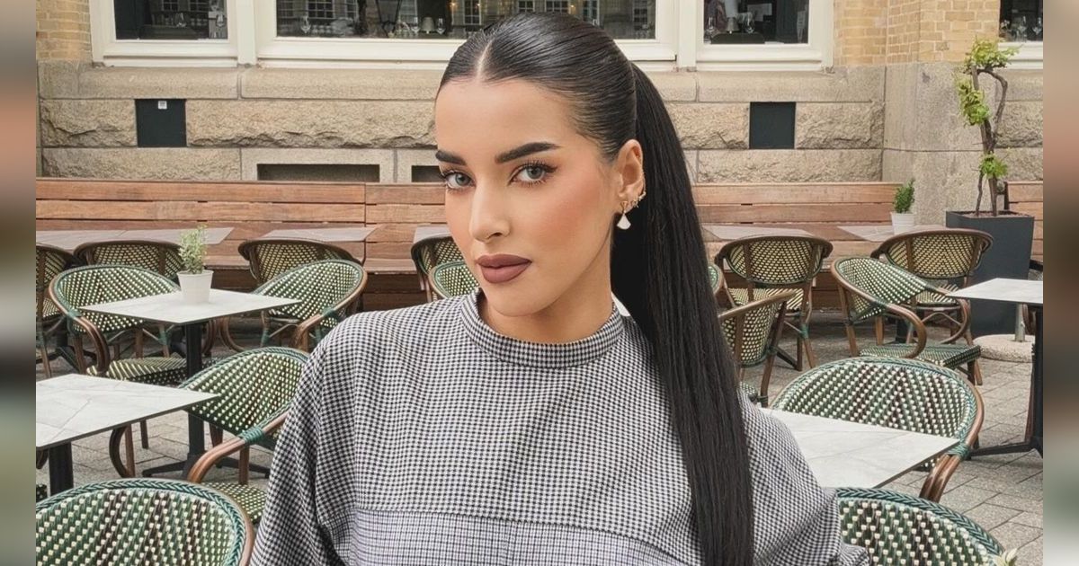 8 Potret Tasya Farasya Akui Idap Tumor Payudara hingga Tuli Sebagian Telinga