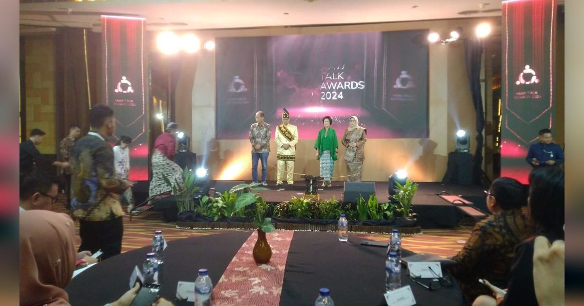 Apresiasi Sosok Pemimpin yang Adaptif, MAW Talk Beri Penghargaan pada 39 Tokoh dan Lembaga Berpengaruh di Indonesia