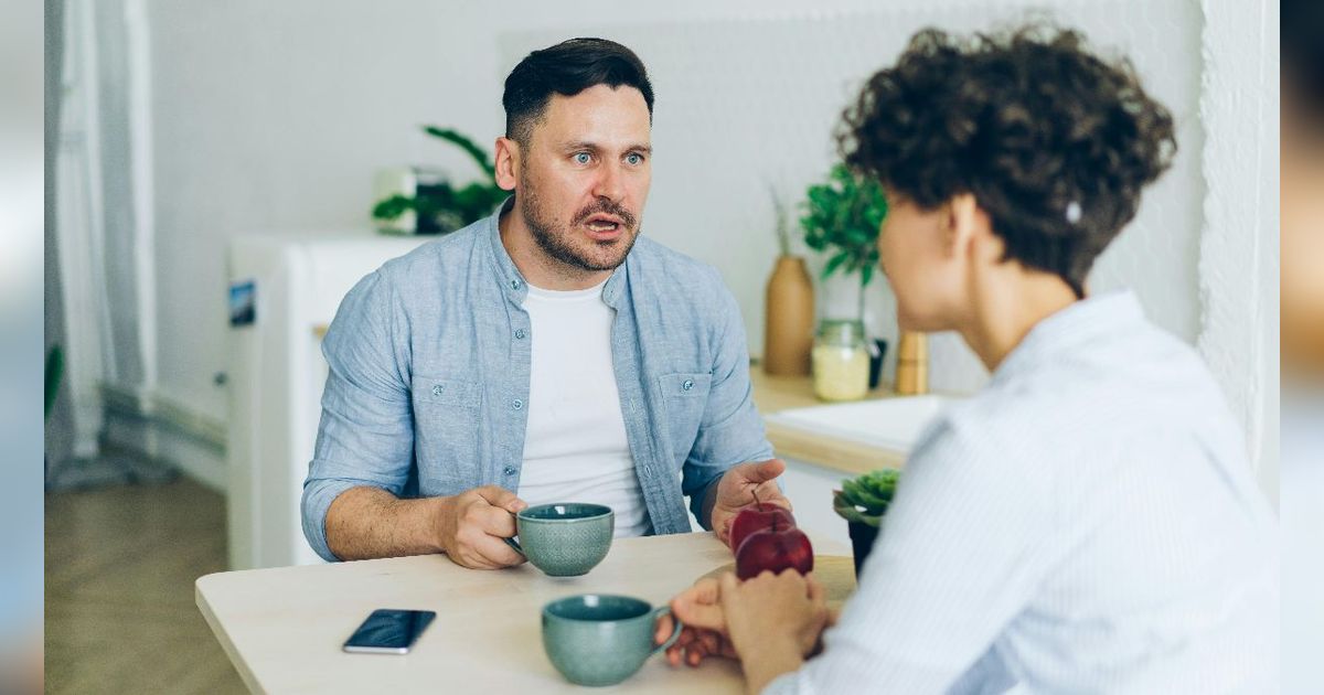 Istri Ketahuan Berkhianat? Ini Dia 5 Doa yang Penting Dipanjatkan Suami