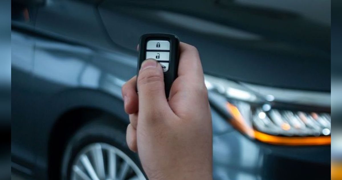 Jika Remote Keyless Tertinggal di dalam Mobil, Inilah yang Akan Terjadi.