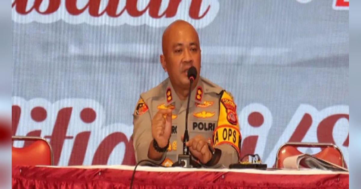 Gaya Kocak Perwira Polisi saat Datangi Kodim, Bikin Kaget Anggota TNI Berkepala Pelontos