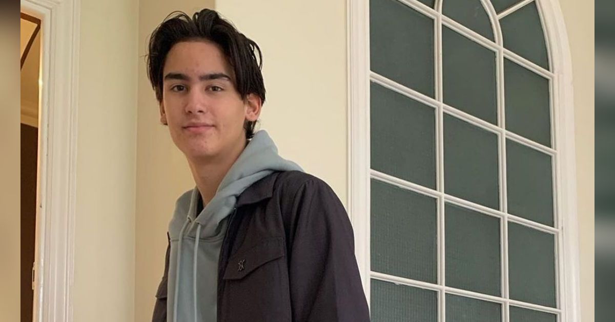 Sepupu Puan Maharani, 8 Potret Frederik Kiran Cucu Soekarno, Paras Tampan Jadi Sorotan