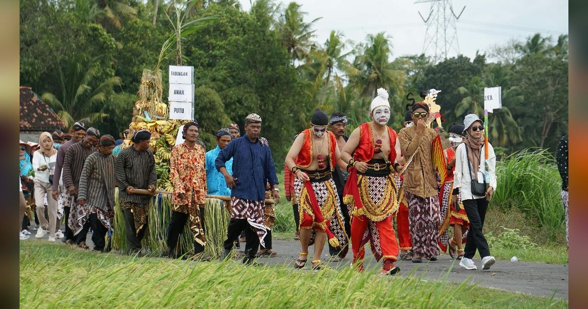 30 Kata-Kata Jawa Lucu tentang Cinta dan Kehidupan, Menggelitik Penuh Jenaka