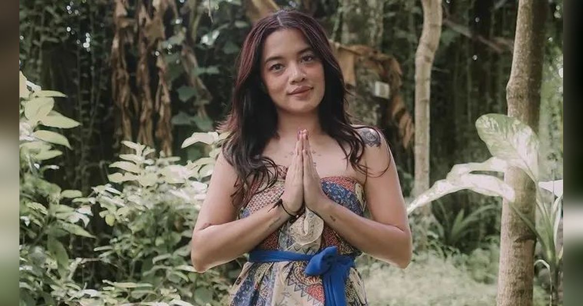 Momen Abigail Cantika Jalani Upacara Melukat, Tenangkan Pikiran dan Jiwa