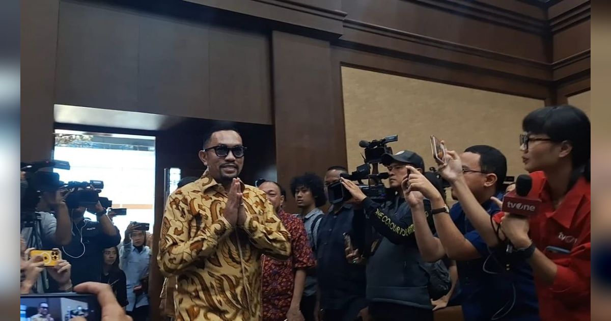 Hakim Semprot Sahroni Tidak Tahu Pembagian Sembako Pakai Uang Urunan Pegawai Kementan