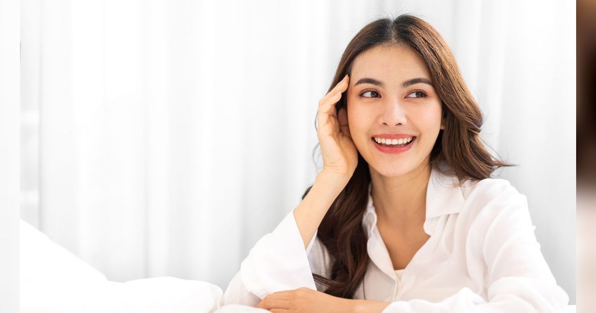Pemilik Rambut Kering, Coba deh Perawatan Minyak Jojoba yang Bikin 'Mahkota' Mudah Diatur