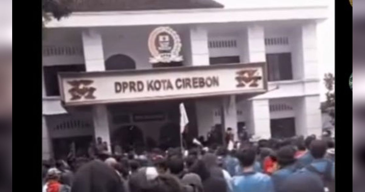 CEK FAKTA: Viral Video Demo di Kantor DPRD Kota Cirebon Tuntut Keadilan untuk Pegi Setiawan