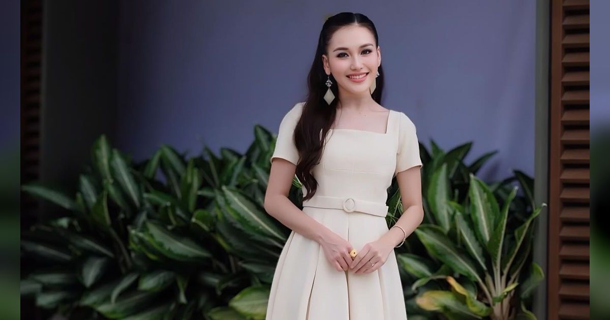 8 Potret Ayu Ting Ting Masuk 100 Wanita Tercantik Dunia 2024, Kalahkan Bella Hadid hingga Jiso BLACKPINK