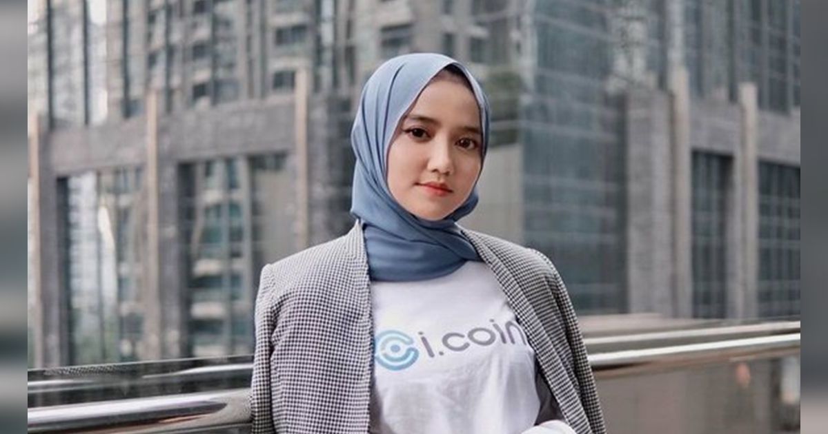 Tunaikan Haji Jalur Undangan, Ini Deretan Sumber Pabrik Duit Wirda Mansur di Usia Muda