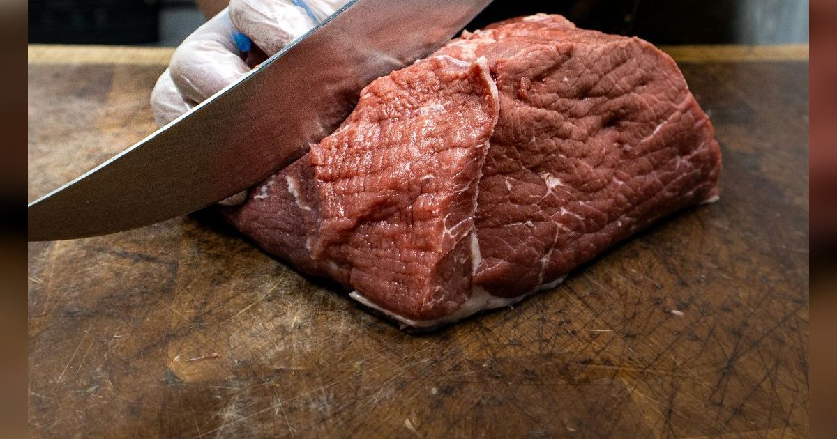 Tips Menyimpan Daging Kurban di Kulkas Agar Tetap Tahan Lama dan Segar