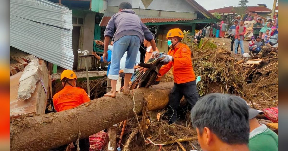 Pencarian Korban Banjir Lahar Dingin Gunung Marapi Dihentikan, 10 Orang Masih Hilang