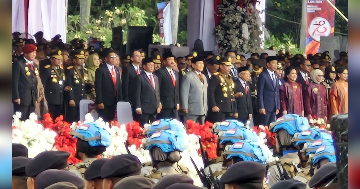 Jokowi Minta Polri Jadi Cooling System dan Perekat Kebinekaan