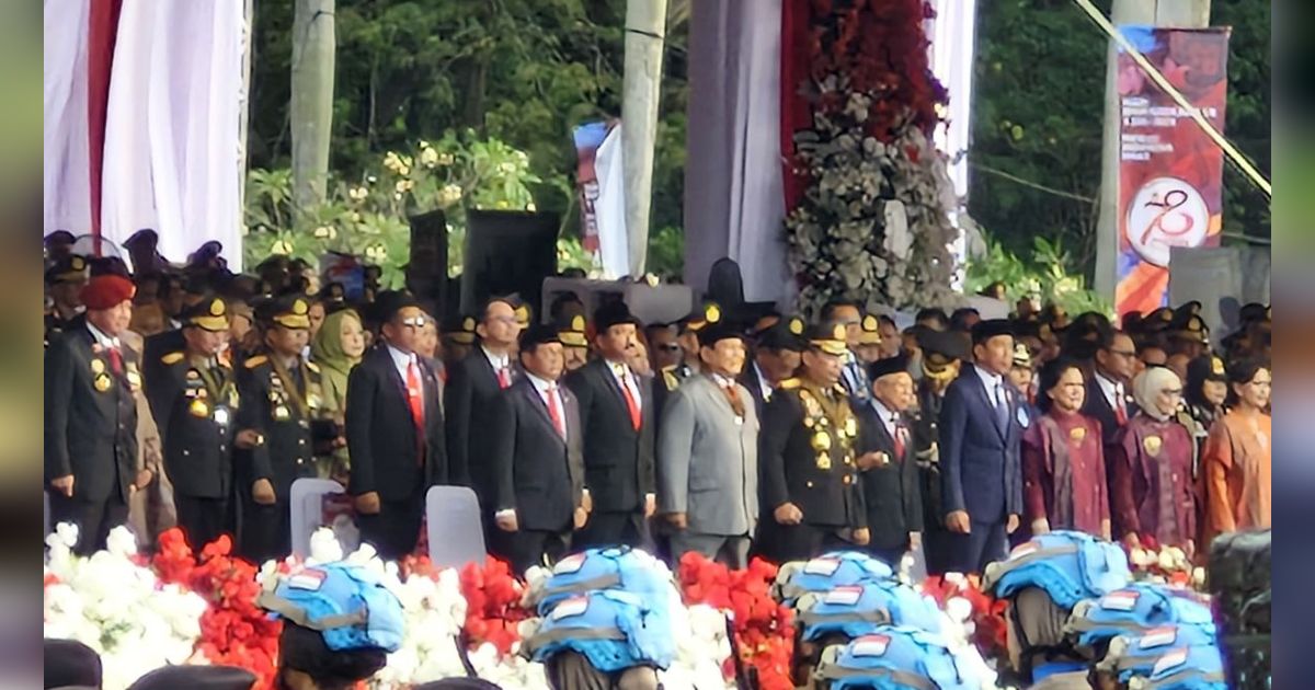 VIDEO: Menengok Penampilan Prabowo di HUT Polri Usai Jalani Operasi Bertaruh Nyawa