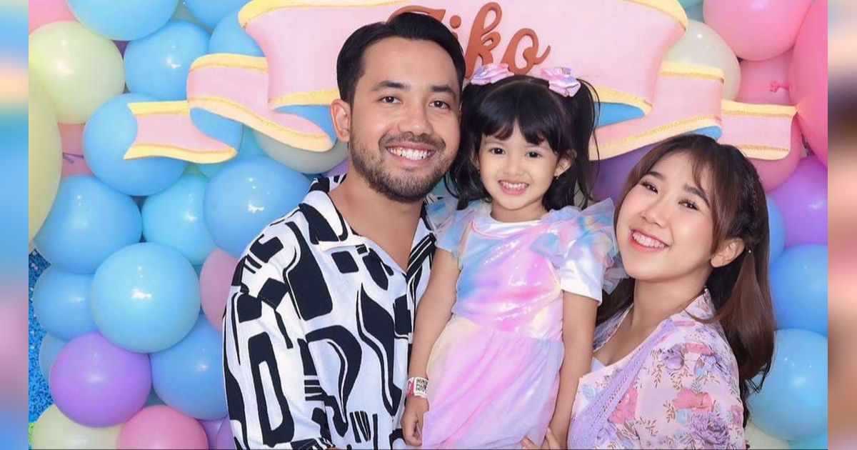 Potret Perayaan Ultah Aisya Anak Kiky Saputri, Wajah Cantiknya Sukses Membuat Netizen Terpana