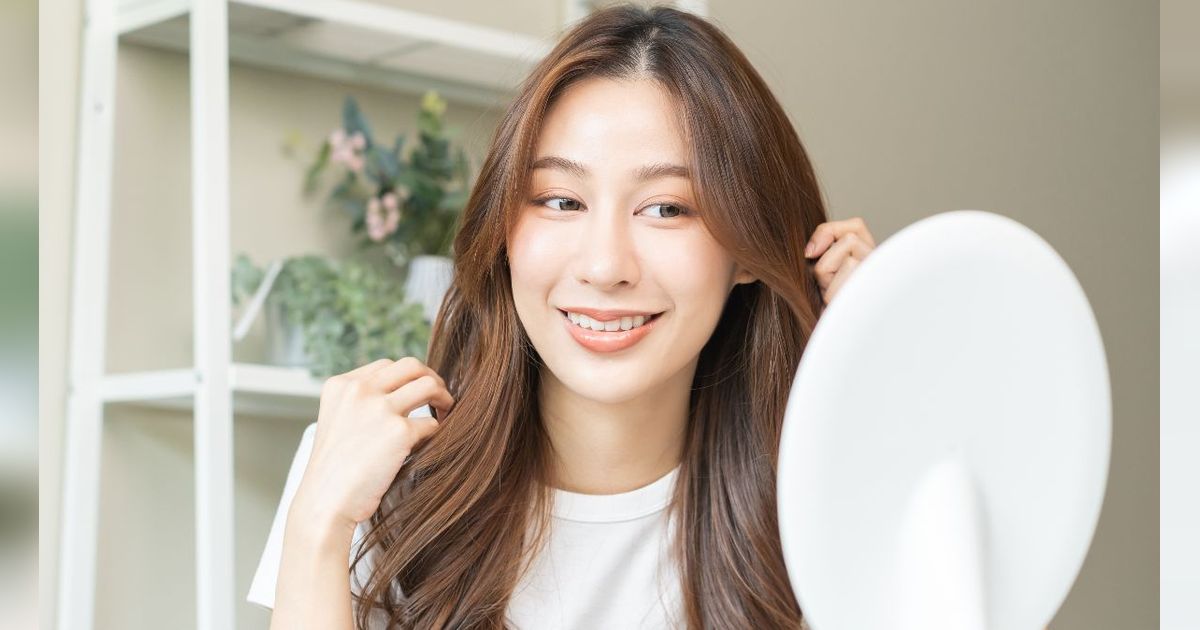 3 Trik Menata Rambut dengan Kaos Kaki