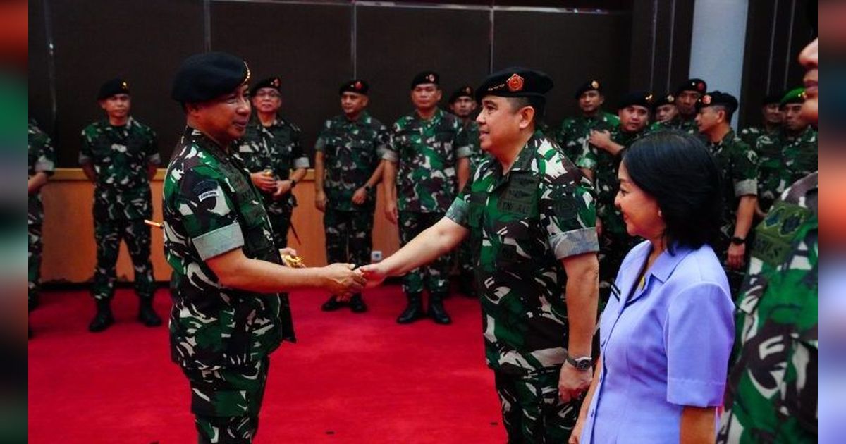 VIDEO: Promosi Robi Herbawan Mantan Ajudan Prabowo di Kopassus, Kini Bintang 2 Pangkat Mayjen