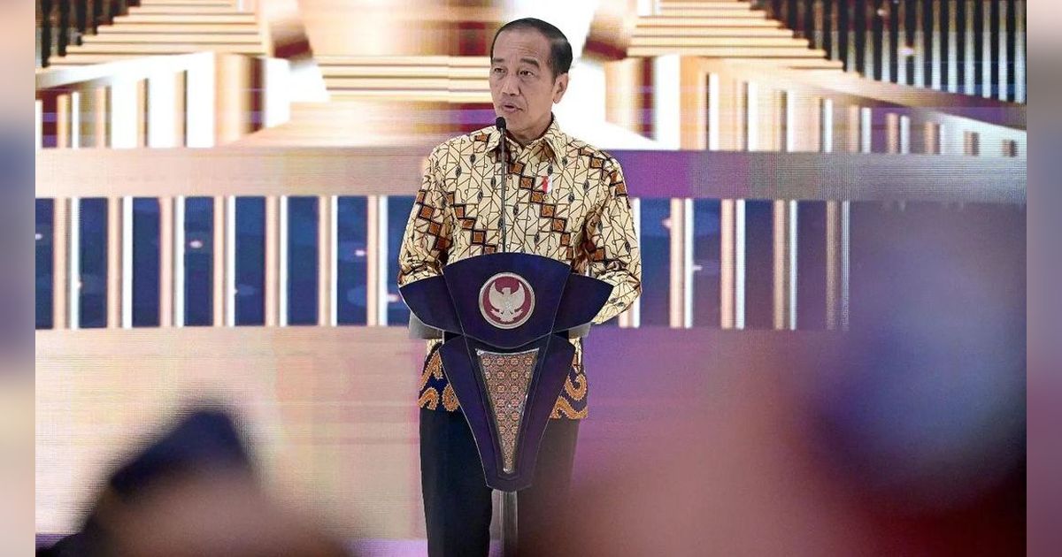 VIDEO: Jokowi Geregetan saat Blusukan ke Pasar Masih Ada Bupati Tak Paham Inflasi