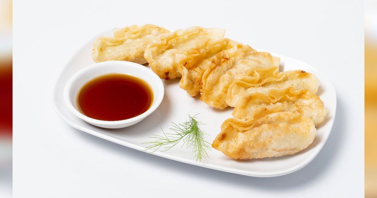 Gak Perlu Jauh ke China, Coba Buat Pangsit Ayam Szechuan di Rumah
