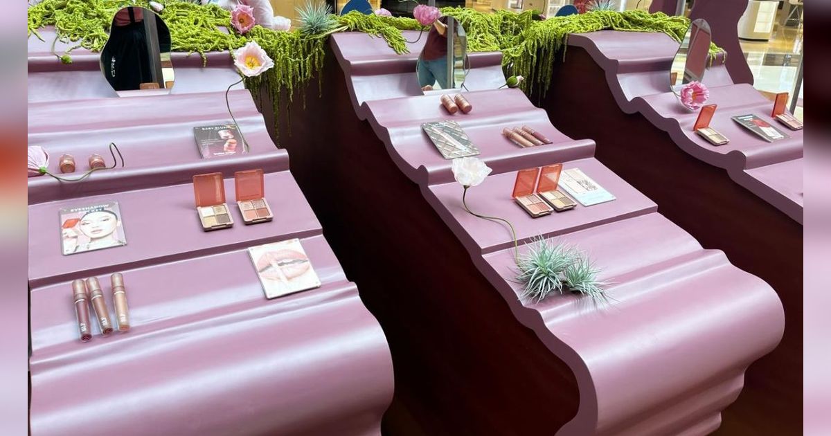 Keseruan Mencoba Berbagai Makeup di Exibition Butter Fudge Club