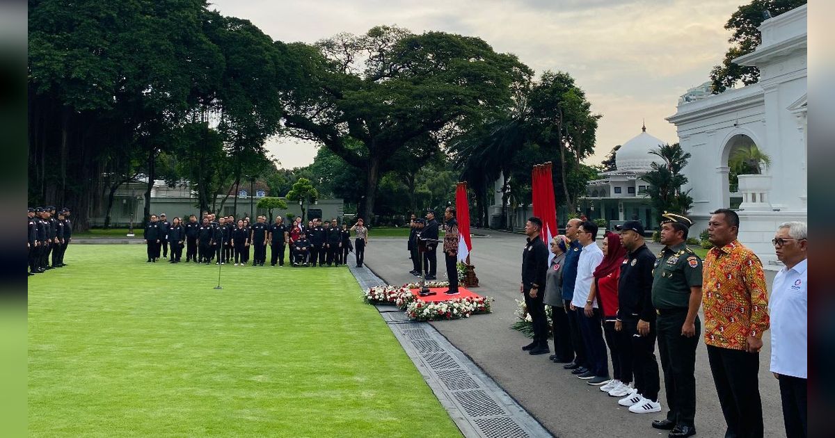 Jokowi Lepas Atlet ke Olimpiade Paris: Selamat Bertanding, Harumkan Nama Indonesia di Mata Dunia