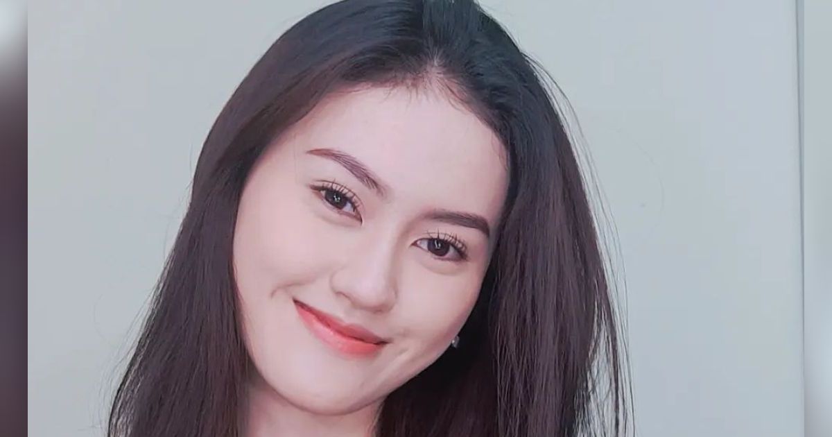 Reaksi Putri Arya Wiguna Lihat Ayahnya Viral Gebrak Meja Bahas Eyang Subur Berujung Bully