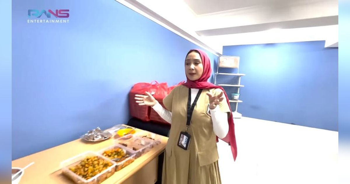 Potret Nagita Slavina Sidak Kantor Baru, Keliling Sampai ke Pantry dan Santai Bercanda Bareng Karyawan