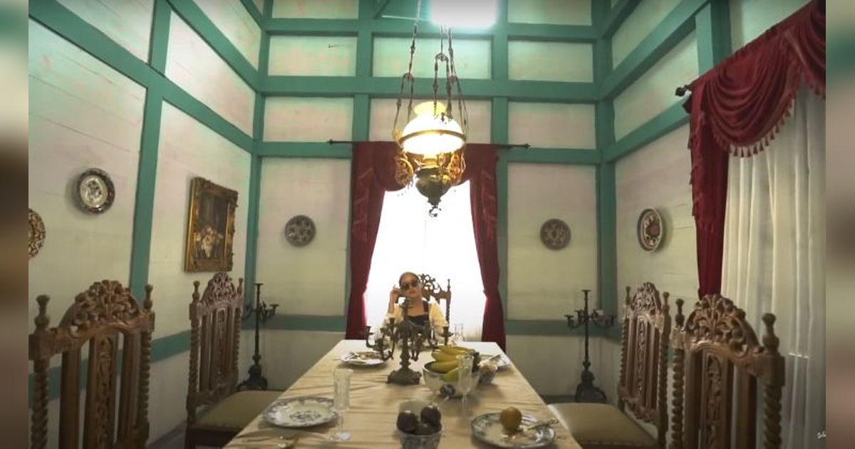 Potret Rumah Oma Salshabilla Adriani, Serasa Kembali ke Zaman Kolonial