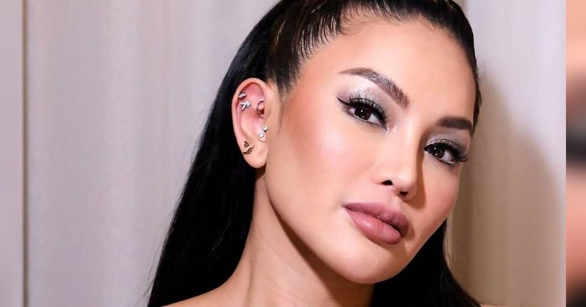 Wajahnya Disebut Mirip Mpok Atiek, Nikita Mirzani Kasih Balasan Makjleb