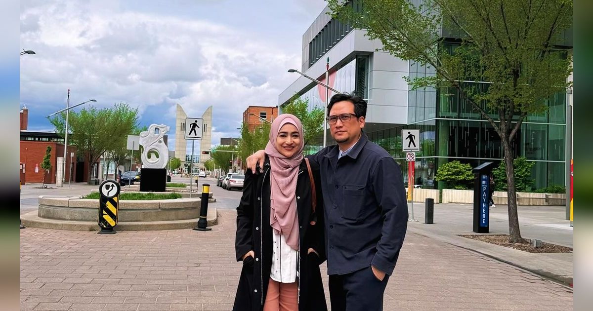 8 Potret Terbaru Tengku Firmansyah Usai Pindah ke Kanada, Profesi Barunya Jadi Sorotan