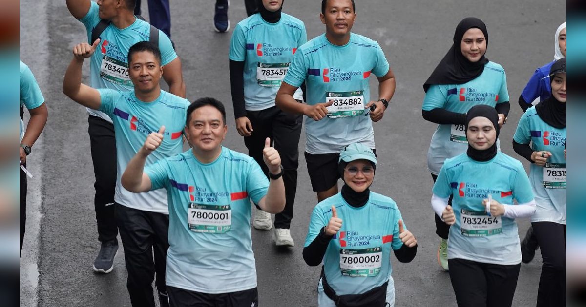 Potret Kapolda Riau Ikut Lari Maraton Bhayangkara Run Bersama 10.000 Peserta