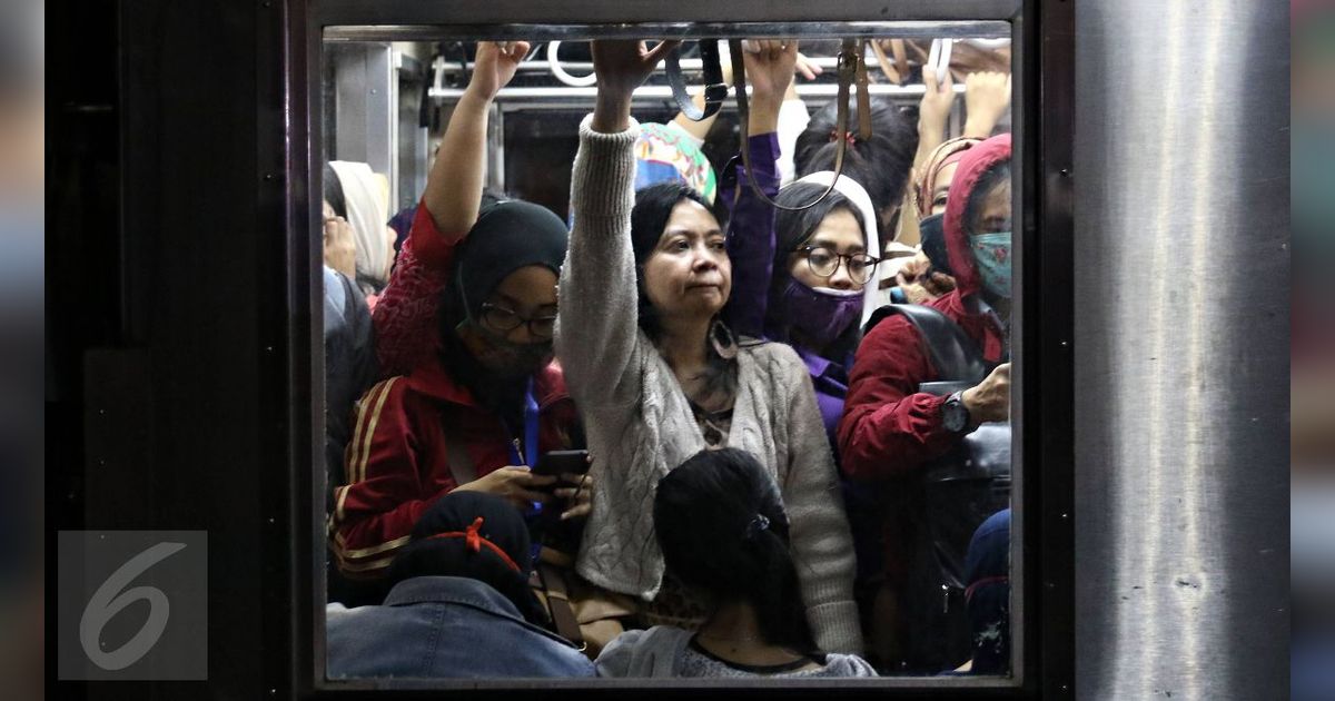 Penumpang KRL Ngamuk, Banyak AC Gerbong Kereta Mati, Begini Penjelasan KCI