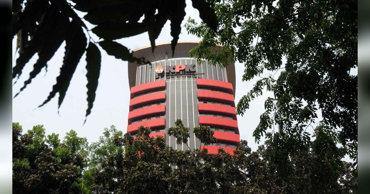 KPK Geledah Kantor Wali Kota Semarang