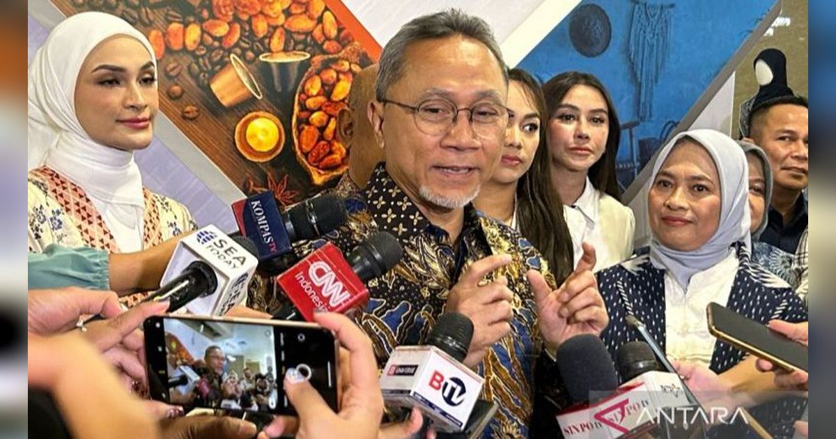 Menteri Zulkifli Sebut 19 Juli Satgas Atasi Impor Ilegal Sudah Terbentuk