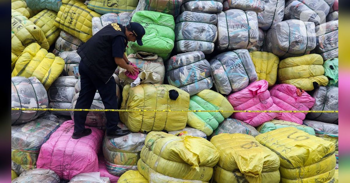 Indonesia Banjir Produk Ilegal, Satgas Bakal Selidiki Data Impor Tekstil dari China