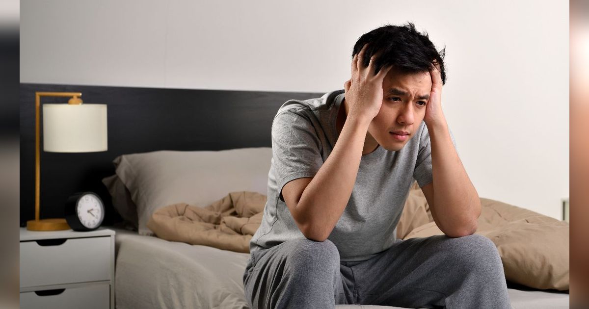Bukan Cuma Wanita, Pria juga Alami Menopause Dimulai Usia 40