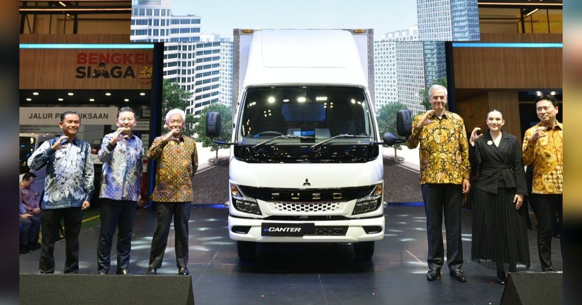 Ini Dia Pemilik Truk Listrik eCanter Pertama di Indonesia