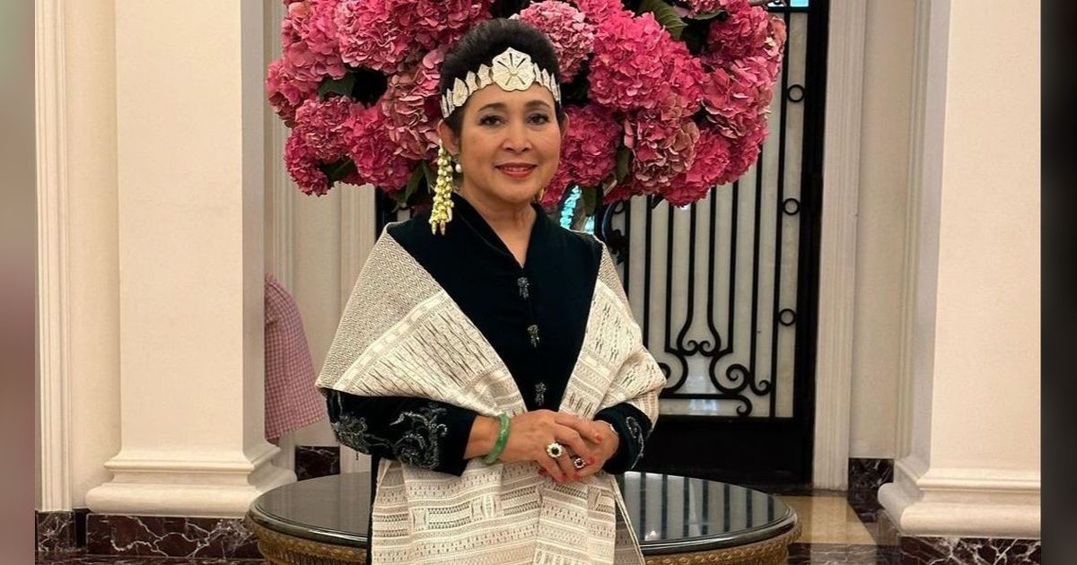 Dikenal Putri Cendana Kaya Raya, Titiek Soeharto Tak Gengsi Masak ke Dapur Warung Bantu Pegawai