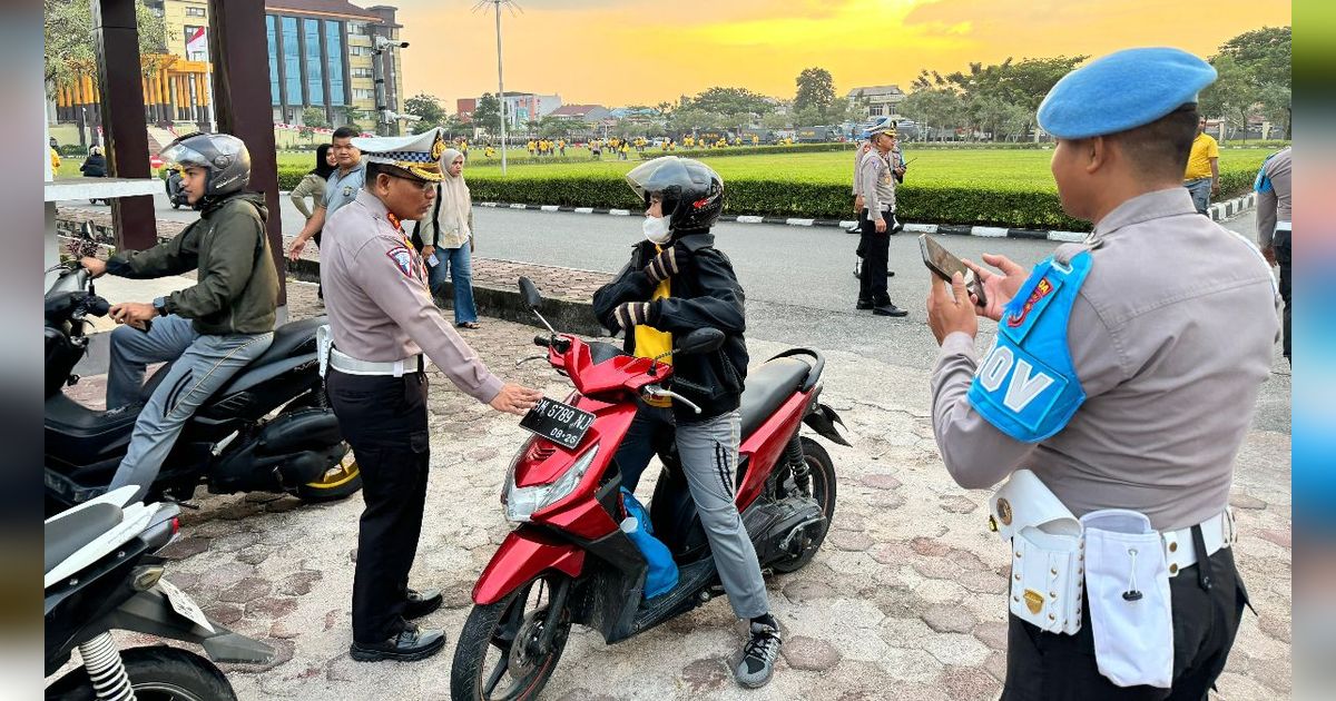 11 Polisi di Riau Terjaring Razia Lalu Lintas, dari SIM Mati sampai Kendaraan Tak Pakai Spion