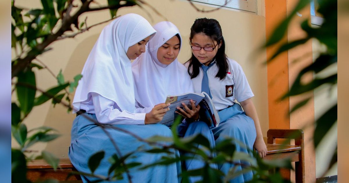 60 Kata-Kata Reuni Lucu yang Penuh Kerinduan, Bikin Nostalgia Lagi di Masa-Masa Sekolah