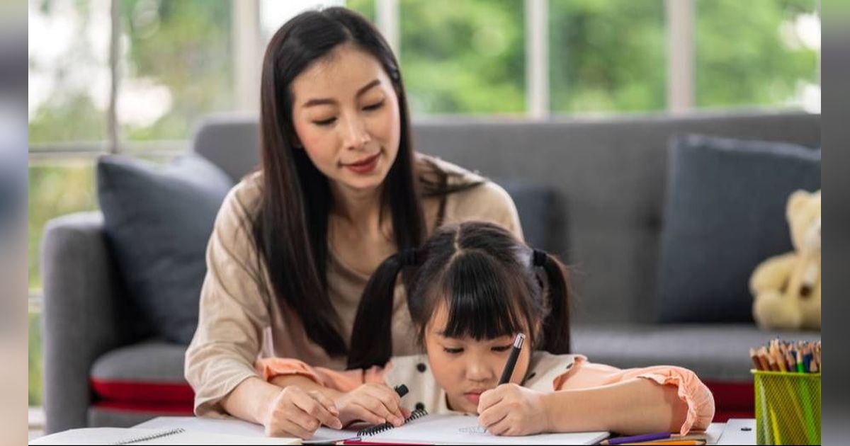 Respons 'Panas' Warganet Soal Anjuran BKKBN yang Minta Tiap Keluarga Punya Satu Anak Perempuan