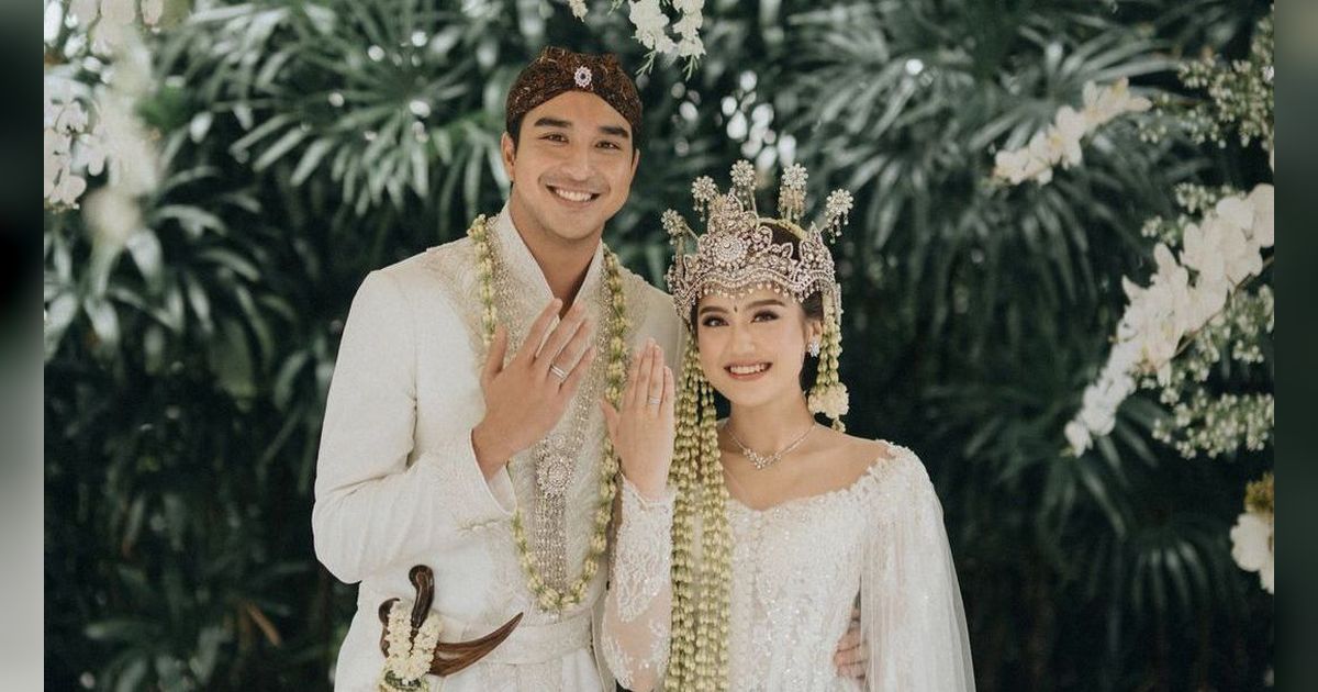 Potret Resepsi Pernikahan Salshabilla Adriani & Ibrahim Risyad Digelar Mewah di Bali, Dekorasi Tempatnya Cantik Banget