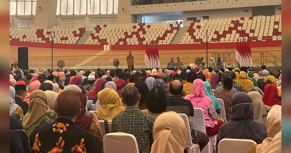 Heru Budi Kumpulkan 2.000 Kepala Sekolah Usai Guru Honorer Dipecat Akibat Kebijakan 'Cleansing'