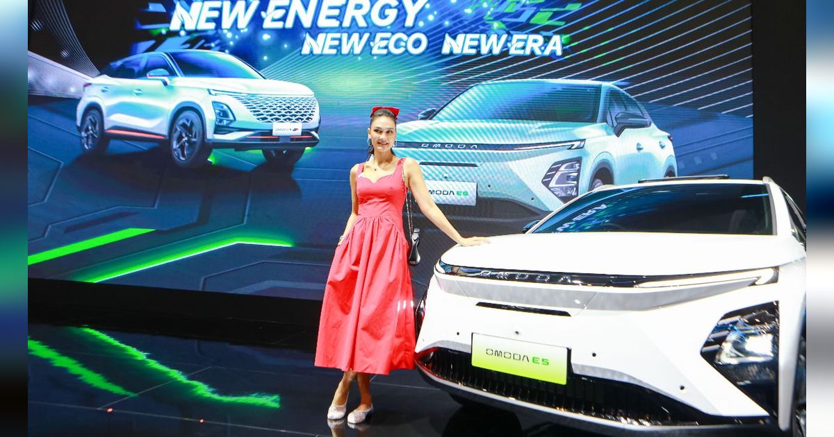 Tidak Puas Cuma Punya Satu SUV Chery, Artis Luna Maya Boyong Omoda E5