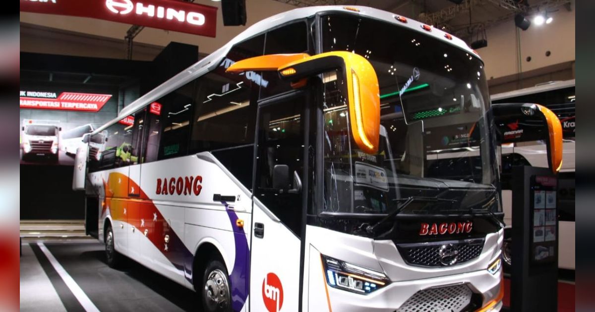 Hino Perkenalkan Bus AK 240 Space Frame di GIIAS 2024