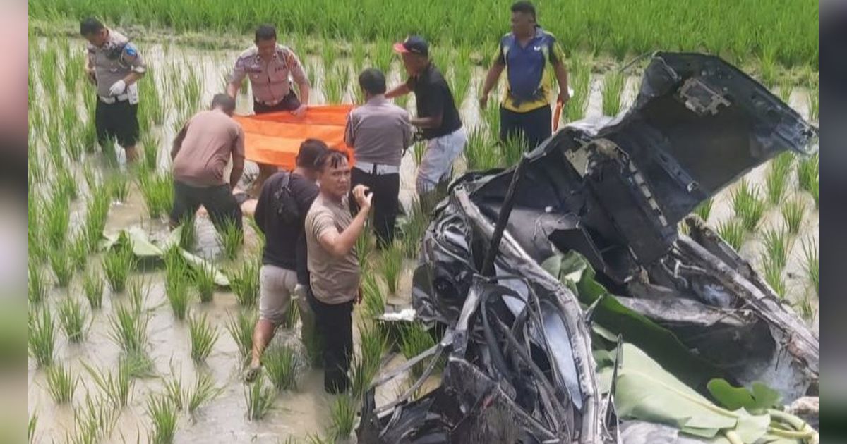 Fakta-Fakta Mobil Tertabrak Kereta di Deli Serdang, 6 Orang Tewas