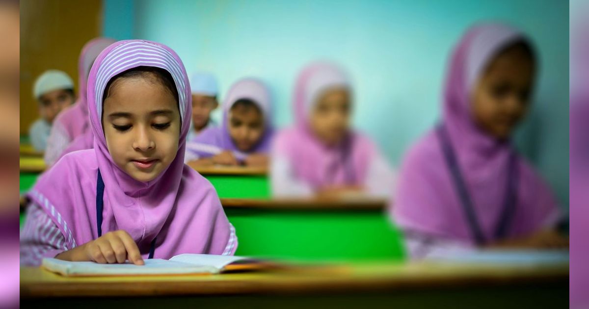 Doa saat Masuk dan Keluar Kelas yang Penting Diamalkan Setiap Pelajar, Mohon agar Ilmu Bisa Diterima dengan Baik dan Bermanfaat