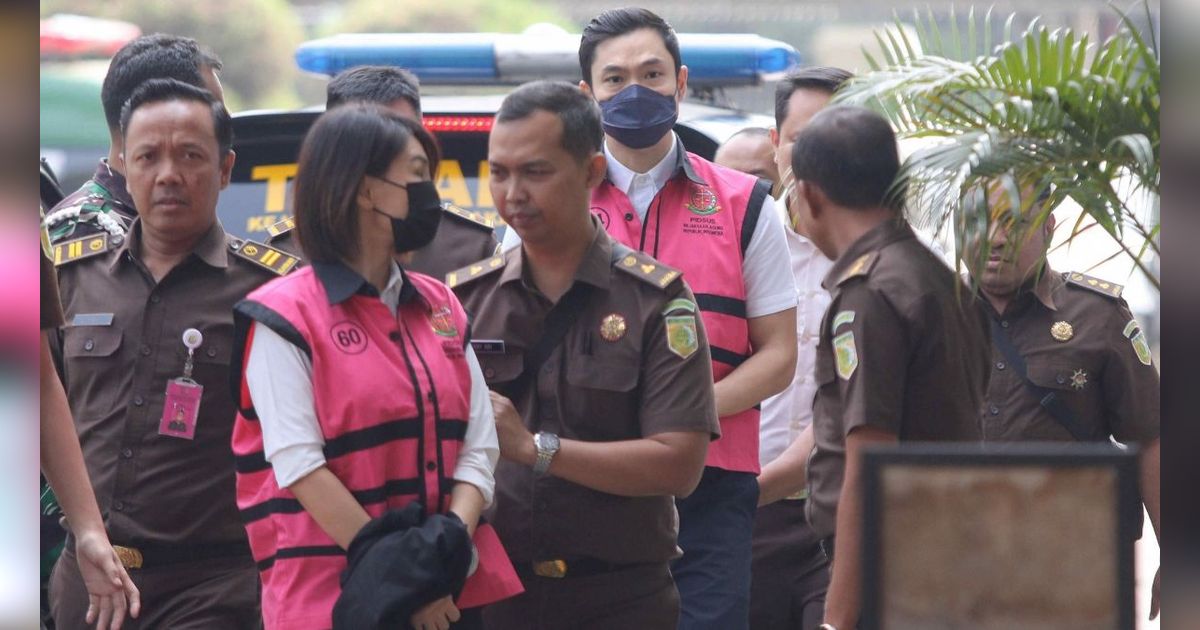 Kebut Berkas, 30 Jaksa Disiapkan Tuntut Harvey Moeis dan Helena Lim di Persidangan