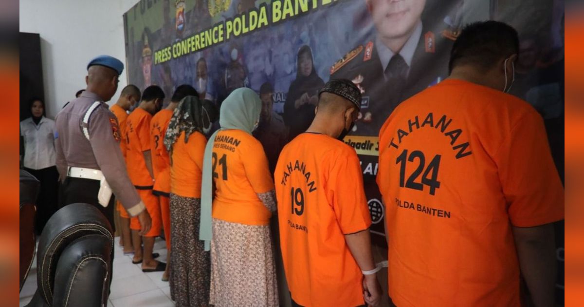 VIDEO: Detik-Detik Penangkapan Penjual 50 Wanita Jadi PSK Ke Australia, Raup Rp 500 Juta